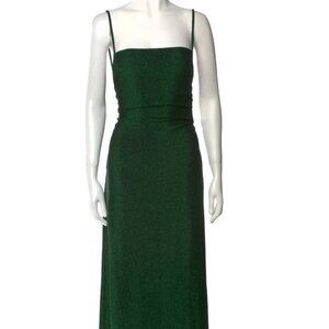 Stunning emerald green Reformation dress